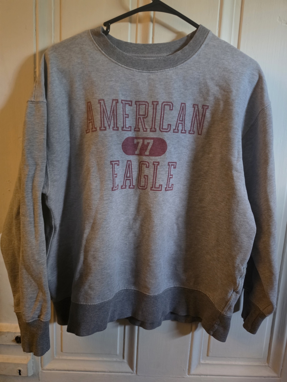 American Eagle Outfitters Gray Crewneck Sweatshirt with Maroon Logo